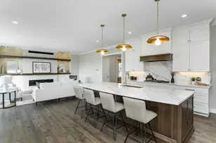 2764 Scenic Point Dr SW, Rochester, MN 55902 - Photo 16