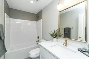 2764 Scenic Point Dr SW, Rochester, MN 55902 - Photo 36