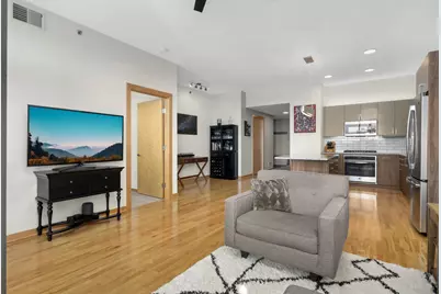 1240 S 2nd Street #1029, Minneapolis, MN 55415 - Photo 8