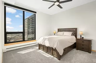 1240 S 2nd St, Minneapolis, MN 55415 - Photo 12