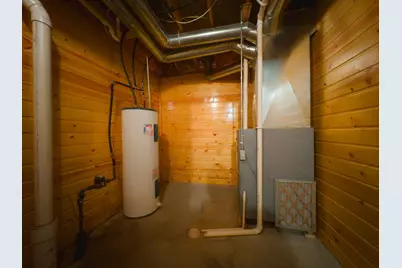 323 3rd Avenue NW, Perham, MN 56573 - Photo 22