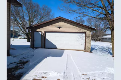 323 3rd Avenue NW, Perham, MN 56573 - Photo 20