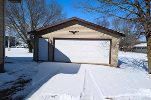 323 3rd Ave NW, Perham, MN 56573 - Photo 20