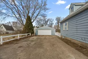 152 Busch Ave, Center City, MN 55012 - Photo 26