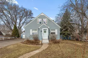 152 Busch Ave, Center City, MN 55012 - Photo 2