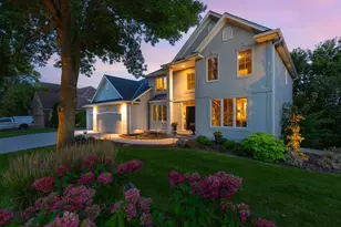 18643 Magenta Bay, Eden Prairie, MN 55347 - Photo 2