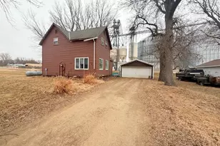 107 S Buckingham St, Hardwick, MN 56134 - Photo 1