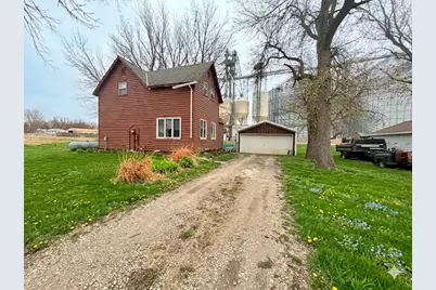 107 S Buckingham Street, Hardwick, MN 56134 - Photo 2