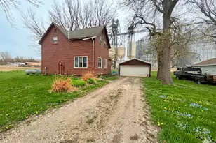 107 S Buckingham St, Hardwick, MN 56134 - Photo 2
