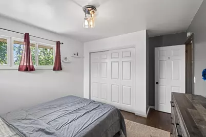 4324 Queen Avenue N, Minneapolis, MN 55412 - Photo 12