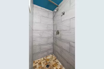 4324 Queen Avenue N, Minneapolis, MN 55412 - Photo 22