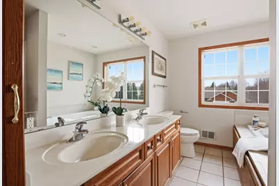 16267 Griffon Trail, Lakeville, MN 55044 - Photo 20