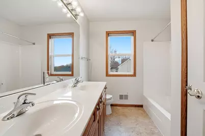 16267 Griffon Trail, Lakeville, MN 55044 - Photo 32