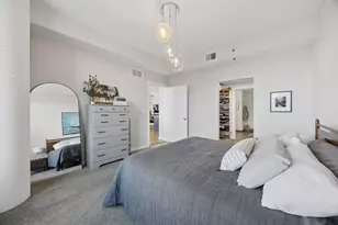 1240 S 2nd St, Minneapolis, MN 55415 - Photo 12