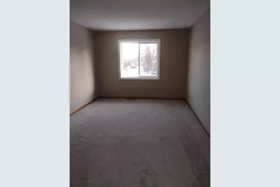 1027 Pond View Court, Vadnais Heights, MN 55127 - Photo 6