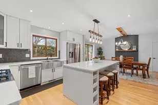 997 Carlton Dr, Shoreview, MN 55126 - Photo 6