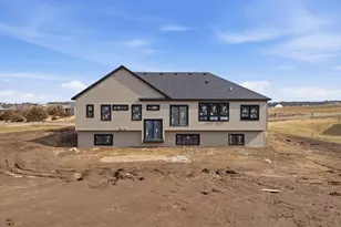 376 Moelter Ln, Hudson, WI 54016 - Photo 4