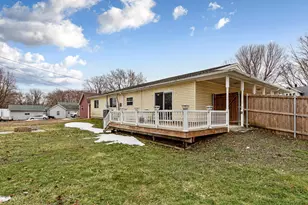 128 Olive St, West Concord, MN 55985 - Photo 8