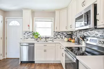 1207 19th Street S, Moorhead, MN 56560 - Photo 4