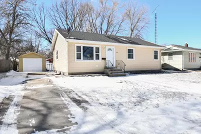 1207 19th Street S, Moorhead, MN 56560 - Photo 1