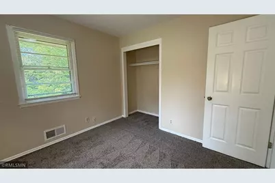 3933 Oregon Avenue N, New Hope, MN 55427 - Photo 10