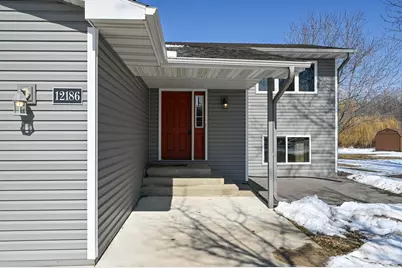 12186 59th Circle NE, Albertville, MN 55301 - Photo 4