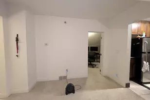 915 Rose Ave E, Saint Paul, MN 55106 - Photo 10