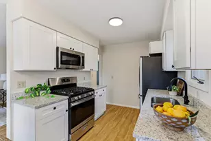 14155 Ensley Ct, Apple Valley, MN 55124 - Photo 10