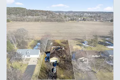 65 W Wood Ridge Drive, River Falls, WI 54022 - Photo 2