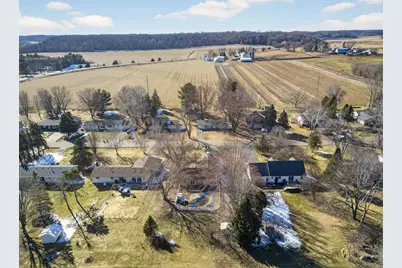 65 W Wood Ridge Drive, River Falls, WI 54022 - Photo 32