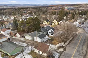 726 Summit St, Eveleth, MN 55734 - Photo 28