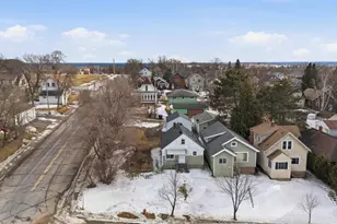 726 Summit St, Eveleth, MN 55734 - Photo 26