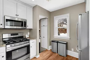 5325 Chowen Ave S, Minneapolis, MN 55410 - Photo 14