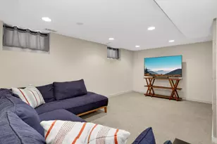 5325 Chowen Ave S, Minneapolis, MN 55410 - Photo 22