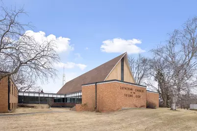 5827 Humboldt Avenue N, Brooklyn Center, MN 55430 - Photo 42