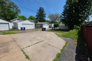 945 Geranium Ave E, Saint Paul, MN 55106 - Photo 20