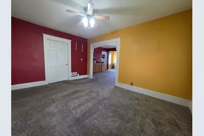 945 Geranium Avenue E, Saint Paul, MN 55106 - Photo 6