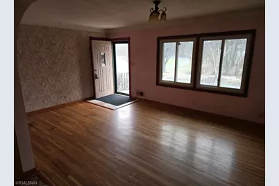 1875 46th Street E, Inver Grove Heights, MN 55077 - Photo 2