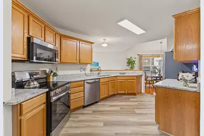 123 Christenson Court NE, Fridley, MN 55432 - Photo 6