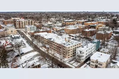 2700 W 44th Street #403, Minneapolis, MN 55410 - Photo 2