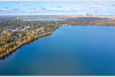 2700 W 44th Street #403, Minneapolis, MN 55410 - Photo 50