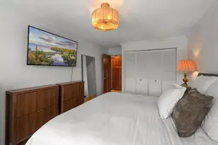 2700 W 44th St, Minneapolis, MN 55410 - Photo 24