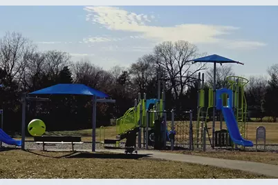 1705 Lark Avenue, Maplewood, MN 55109 - Photo 18