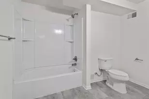 531 Hazel St N, Saint Paul, MN 55119 - Photo 22