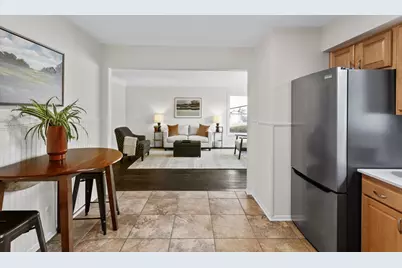 531 Hazel Street N, Saint Paul, MN 55119 - Photo 8