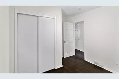 531 Hazel Street N, Saint Paul, MN 55119 - Photo 14