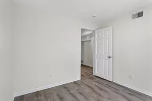 531 Hazel St N, Saint Paul, MN 55119 - Photo 18