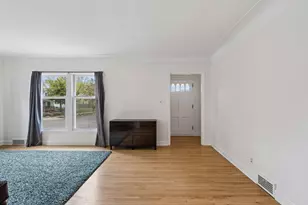 1311 Idaho Ave W, Saint Paul, MN 55108 - Photo 6