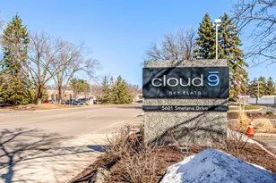 5601 Smetana Dr, Minnetonka, MN 55343 - Photo 38