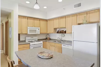 2900 11th Avenue S #402, Minneapolis, MN 55407 - Photo 4